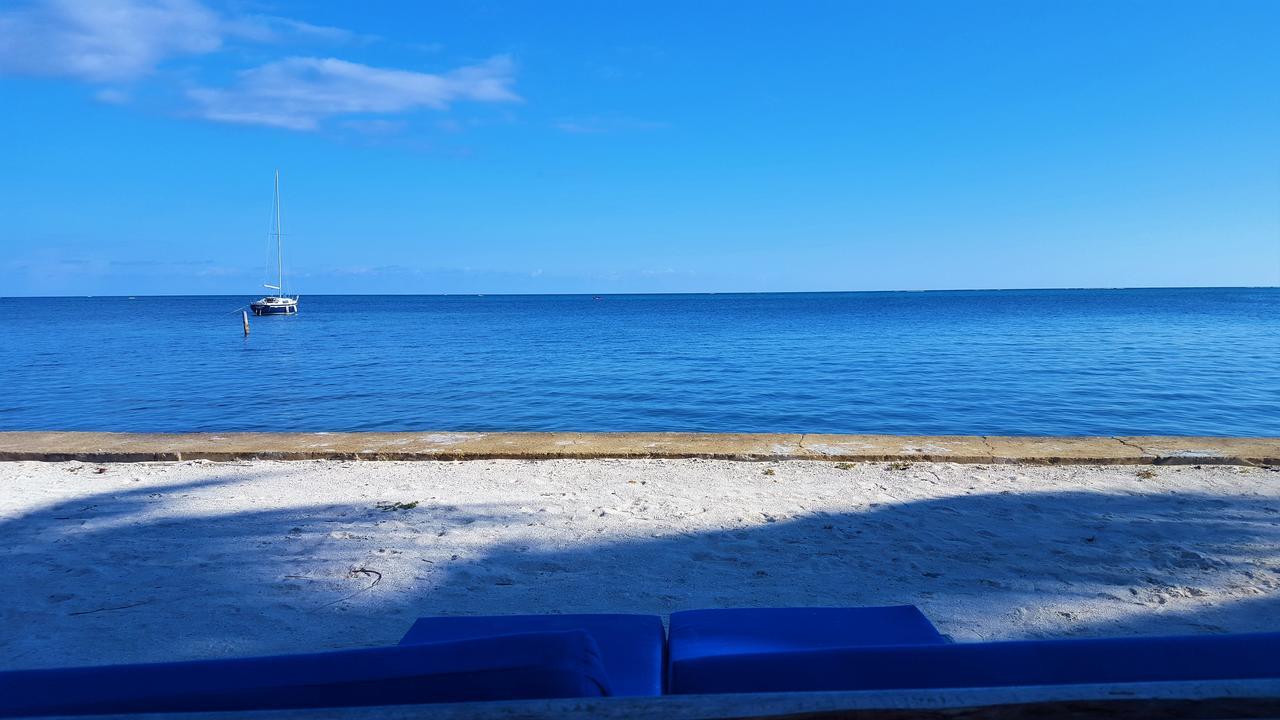 Tres Cocos Resort San Pedro  Exteriör bild