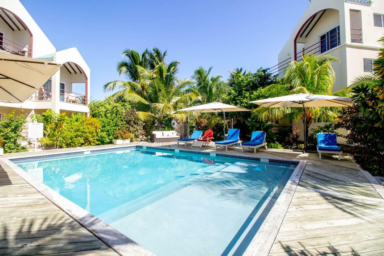 Tres Cocos Resort San Pedro  Exteriör bild