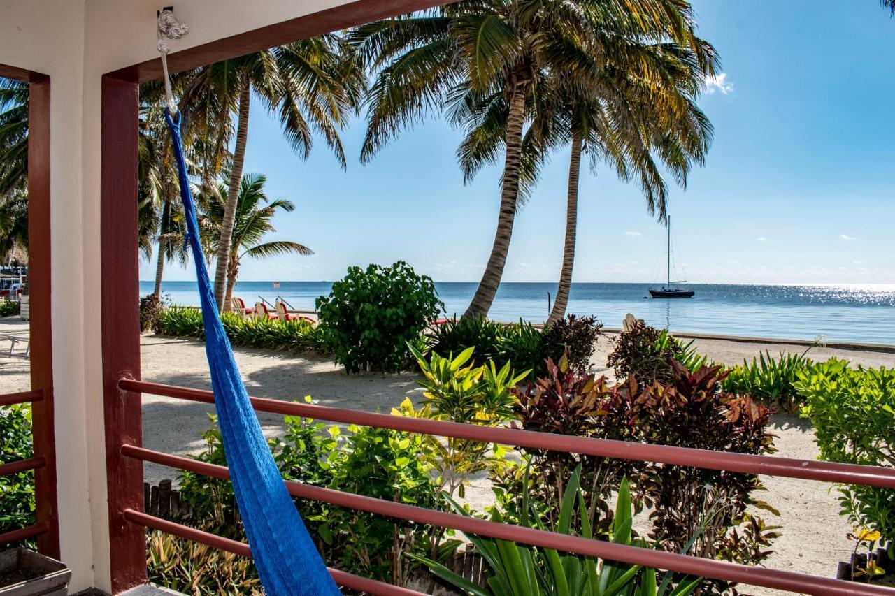 Tres Cocos Resort San Pedro  Exteriör bild